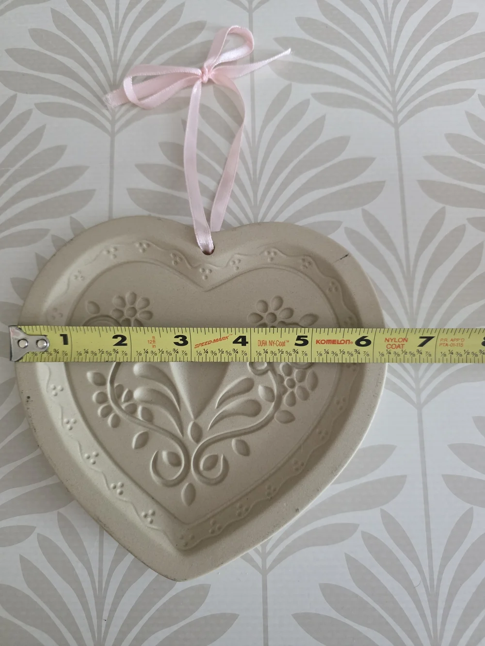 Heart Shaped Embossed Wall Hanging - Light Pink Ribbon